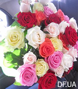 Bouquets of 35 roses