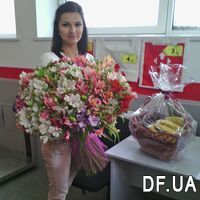 Bouquet 101 alstroemeria - Photo 1