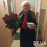 Bouquet of 11 red roses - Photo 5