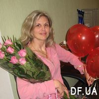 Bouquet of 7 roses - Photo 1