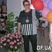 Basket of pink roses for 75 years - Photo 1