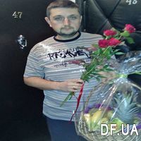 Basket with fruits buy - Photo 1