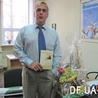 Кошик фруктів купити - Фото 1