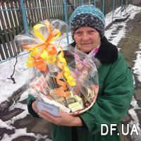 Basket of products of gift - Photo 1