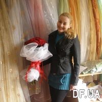 25 red roses in white packaging