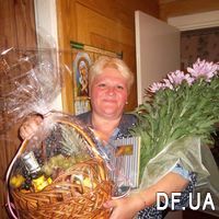 Large gift basket
