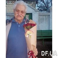 Bouquet of 11 red roses - Photo 13