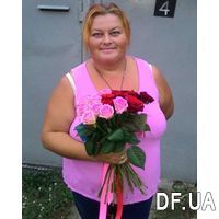Bouquet of red and pink roses