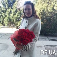 Imported roses with large buds - Photo 1
