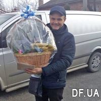 Basket for a gift for the New Year