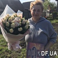 Букет 23 кремових троянд - Фото 1