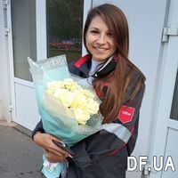 Bouquet of 11 white roses - Photo 1