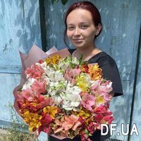 Bouquet of alstromeries - Photo 2