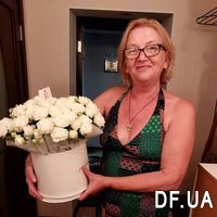 15 bush cream roses in a box - Photo 1