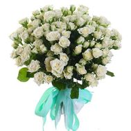 White bush roses bouquet
