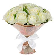 19 white roses