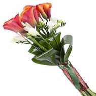 Bouquet of callas and freesias
