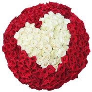 Bouquet of roses heart
