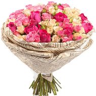 Bouquet of bush roses