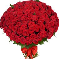 Chic bouquet of 101 roses