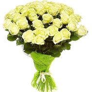 45 white roses