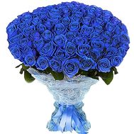 Blue roses in a bouquet