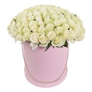 51 roses in a hat box