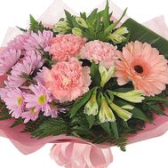 Bouquet of flowers for mom on birthday