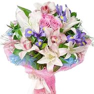 Bouquet to the girl