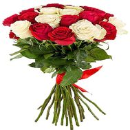 Bouquet of large roses