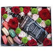 Jack Daniel`s flowers and whiskeys