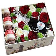 Champagne and macaroons flowers
