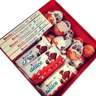 Box kinder surprise