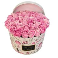 Box with roses for Birthday