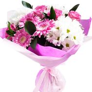 Small bouquet of flowers