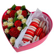 Roses in the box with the heart