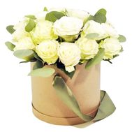 Roses in a round box to buy
