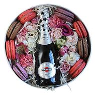 Flowers and champagne in a box