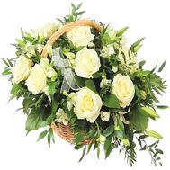 Composition of white flowers