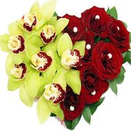 Heart of real flowers