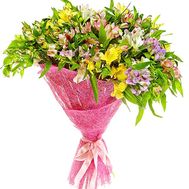 Chic bouquet of alstroemerias