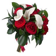 Bouquet of callas and roses