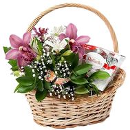 Flowers and Raffaello in the basket