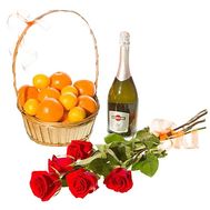 Fruits, flowers and champagne