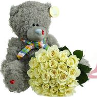 Teddy bear with bouquet