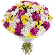 Chic bouquet of chrysanthemums