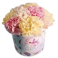 Buy flowers in a box cheaply