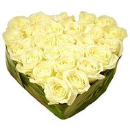 Heart of white roses