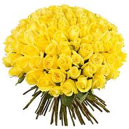 Large bouquet of yellow roses