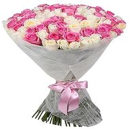Bouquet of white and pink roses